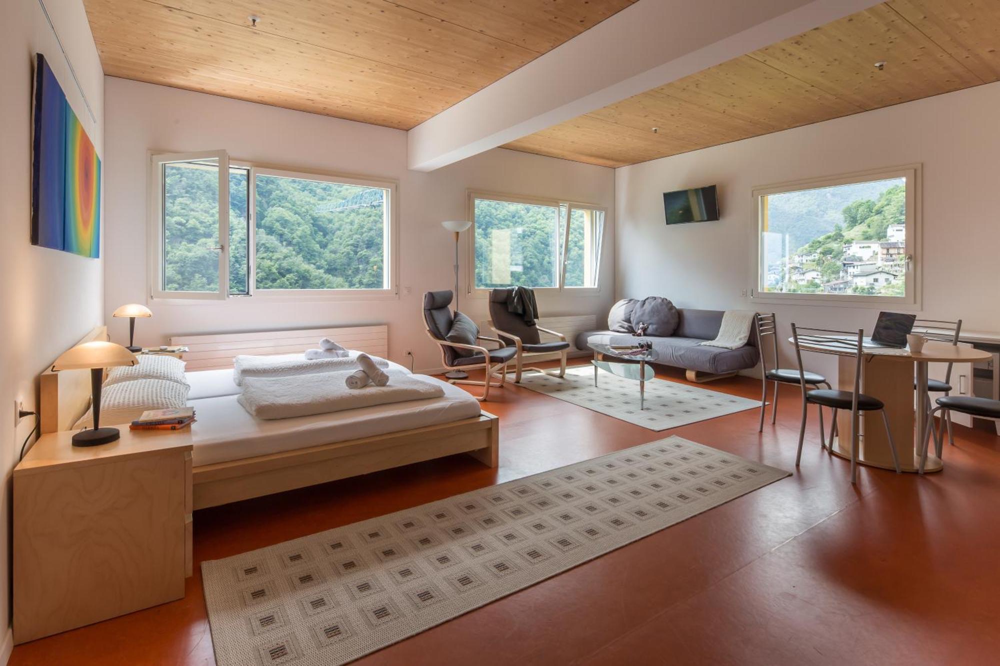Hotel Pizzo 2*