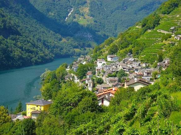 Hotel Pizzo 2*